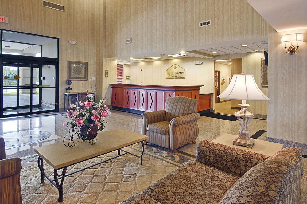 Готель Wingate By Wyndham - Orlando International Airport Екстер'єр фото